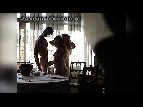 ❤️ Cov phooj ywg sib deev caw ib tug txiv neej loj thiab ib tug threesome nrog nws ❤️ Sluts ntawm peb  Ib ❤